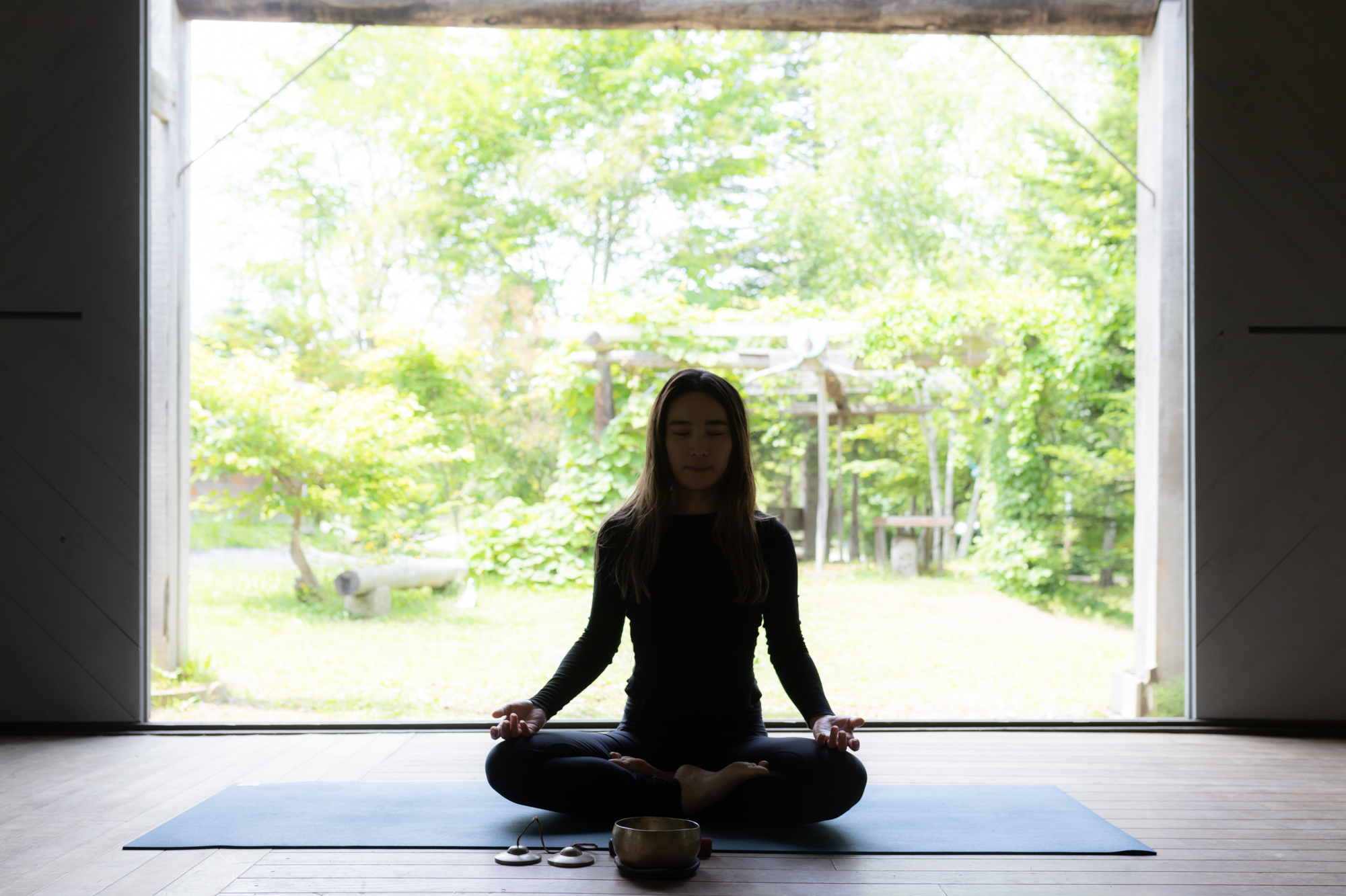 桜岡リトリート・ウェルネスプログラム「Retreat Yoga」